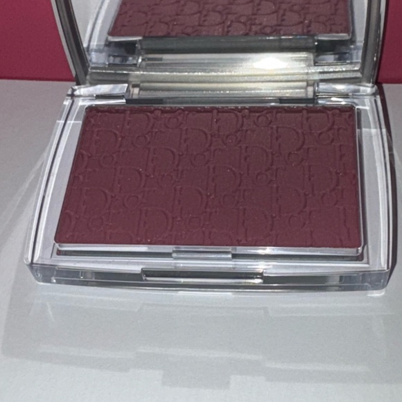 Dior Rosy Blush-Berry - Picture 2 of 3